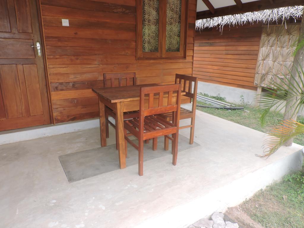 High Park Hotel Nilaveli Luaran gambar